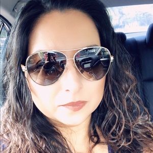 Meet your Posher, Norma